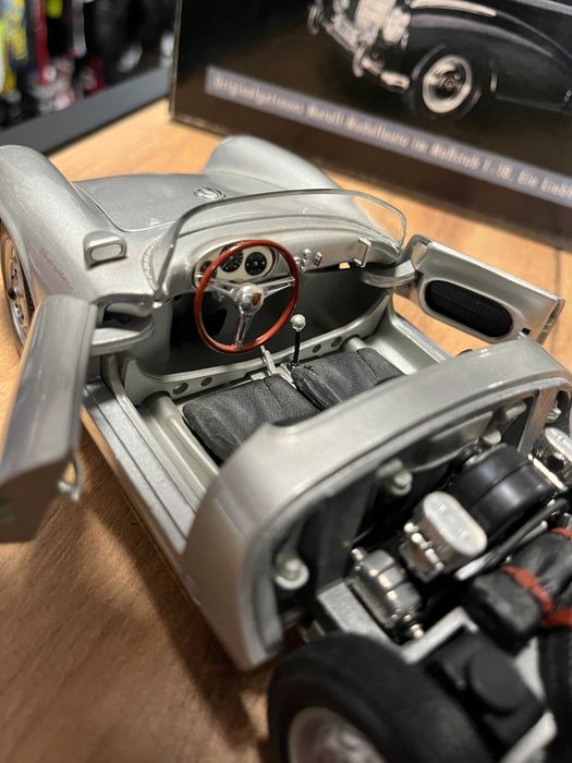 Метална колекционерска колички MAISTO PORSCHE 550 SPYDER мащаб 1:18