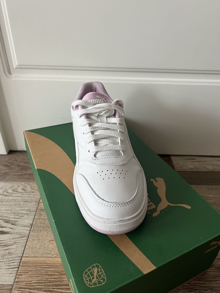 Сникърси от естествена кожа Puma Doublecourt