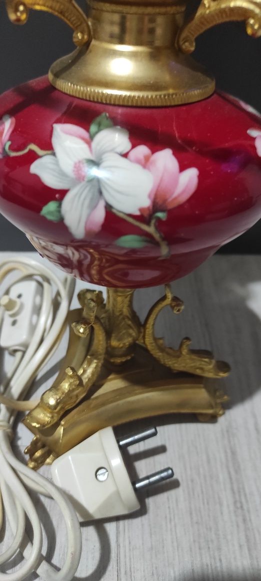 Старинна уникална лампа