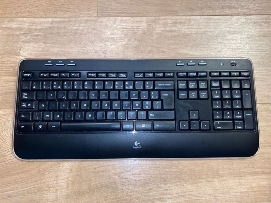 Tastatura wireless Logitech k520