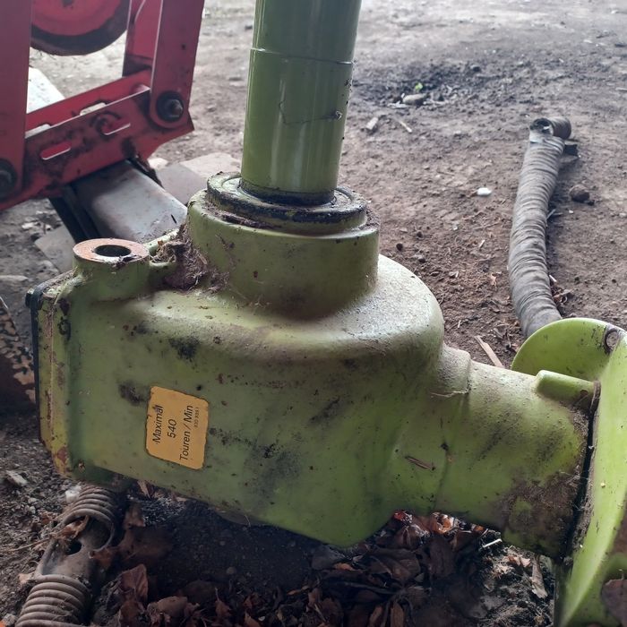 grup presa balotat class 250