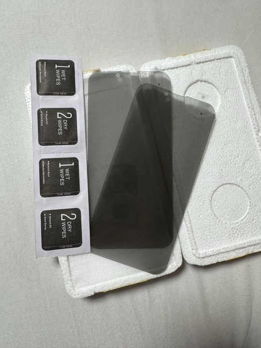 Iphone 14 midnight + калъфи + протектори