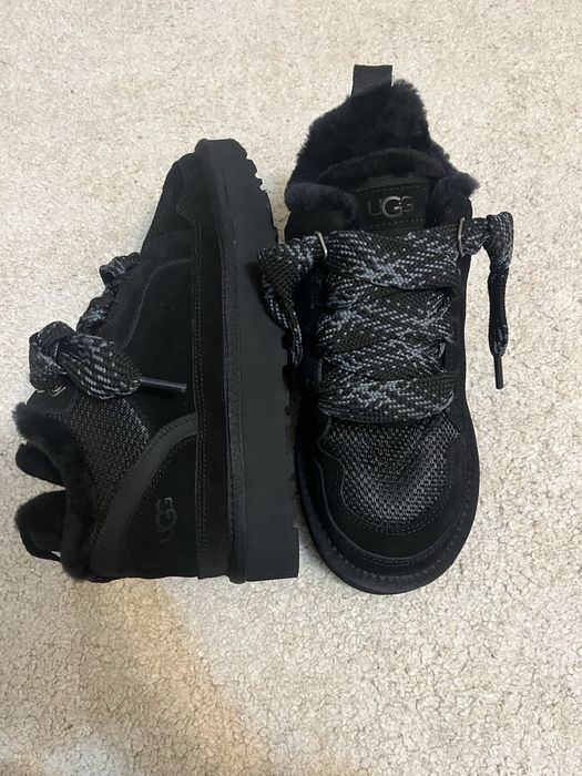 Дамски зимни обувки UGG
