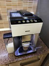 Espressor SIEMENS EQ500 Integral - Cappuccino - curge apa sub el!