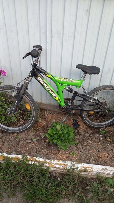 Vând bicicleta copii!