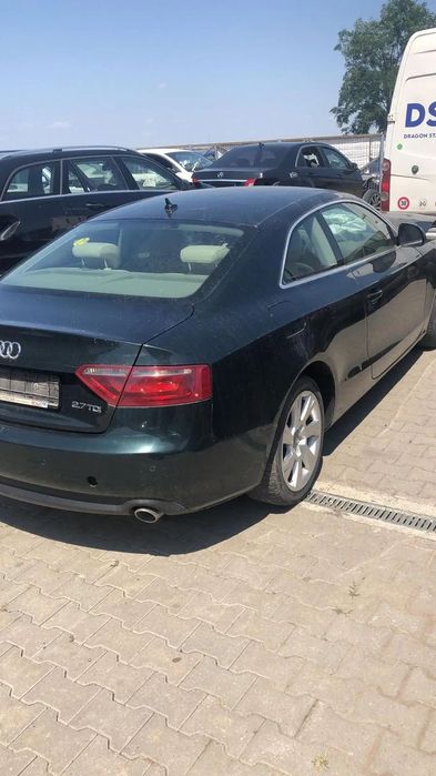 Dezmembram Audi A5 2.7 TDI automat an fabr. 2011
