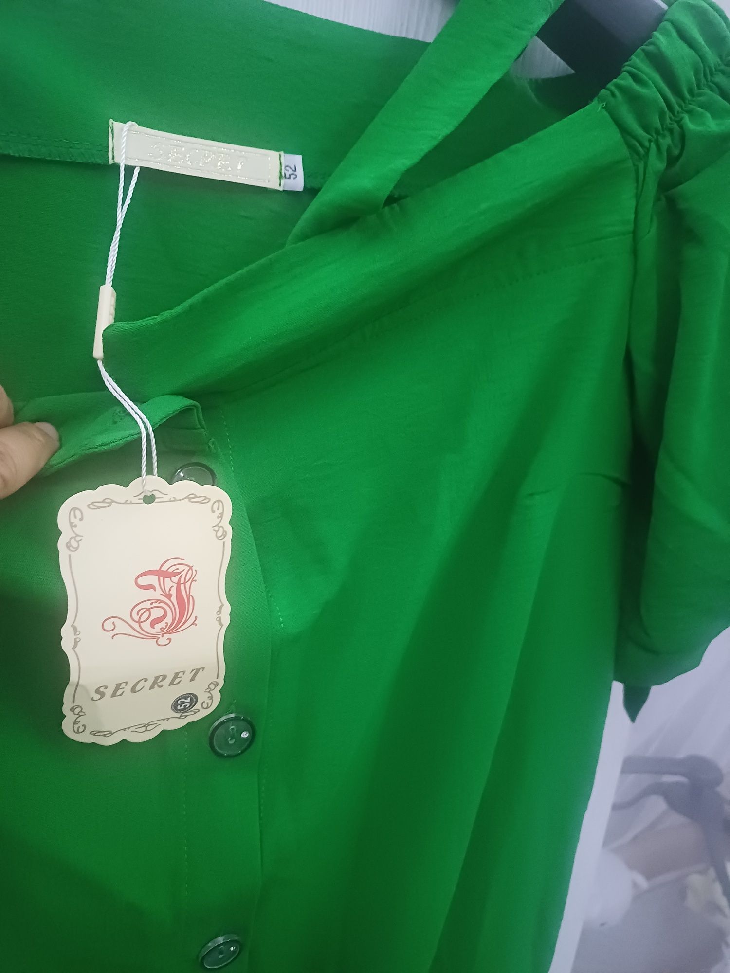 Продаётся совершенно новый платье