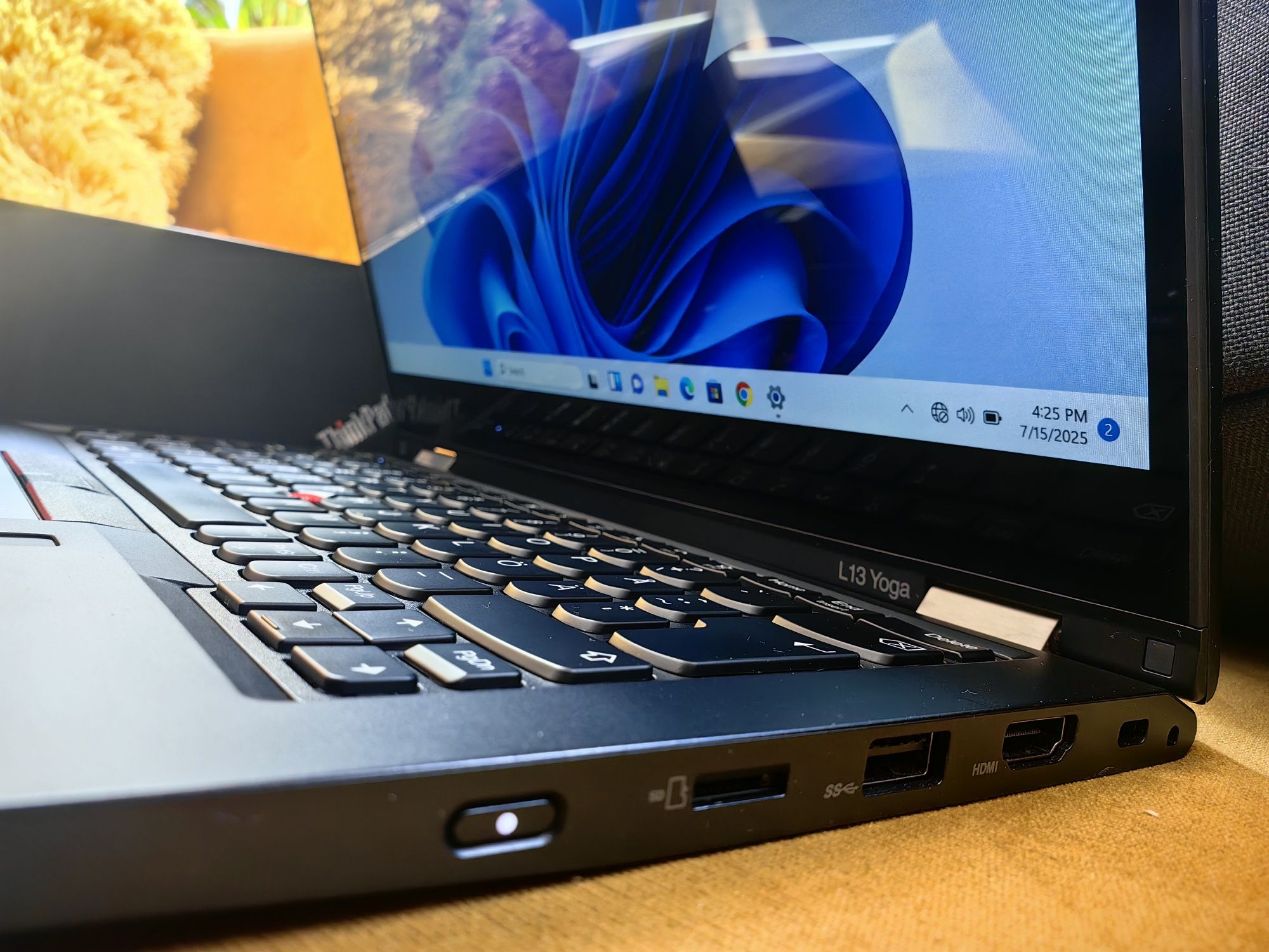 Lenovo Yoga L13 Gen 2 + Подаръци