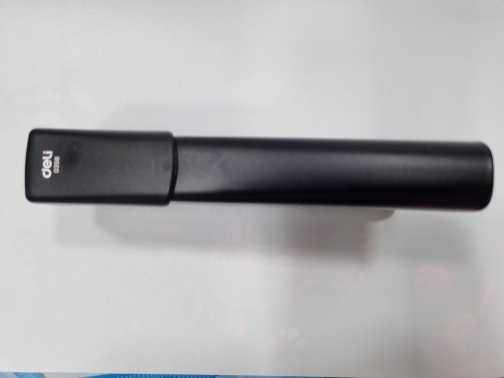 Stapler 0346   vs   0358   deli