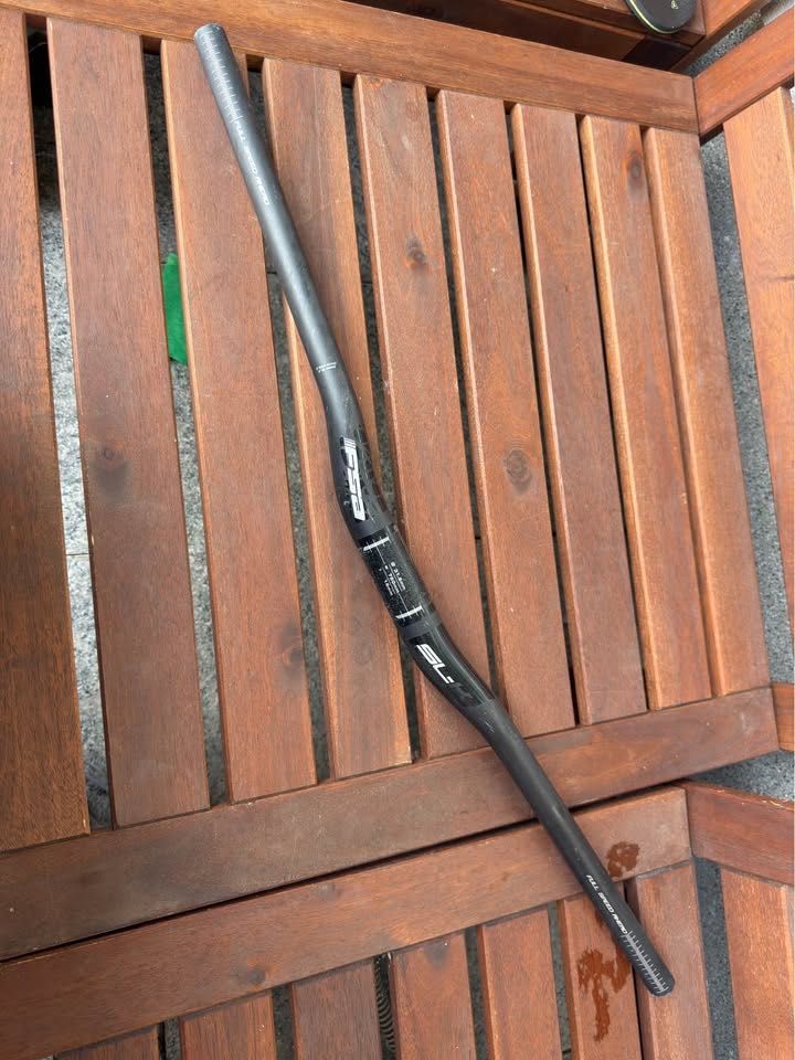Ghidon FSA SL-K Low Riser CSI Carbon 31.8 MTB Handlebar - 760mm