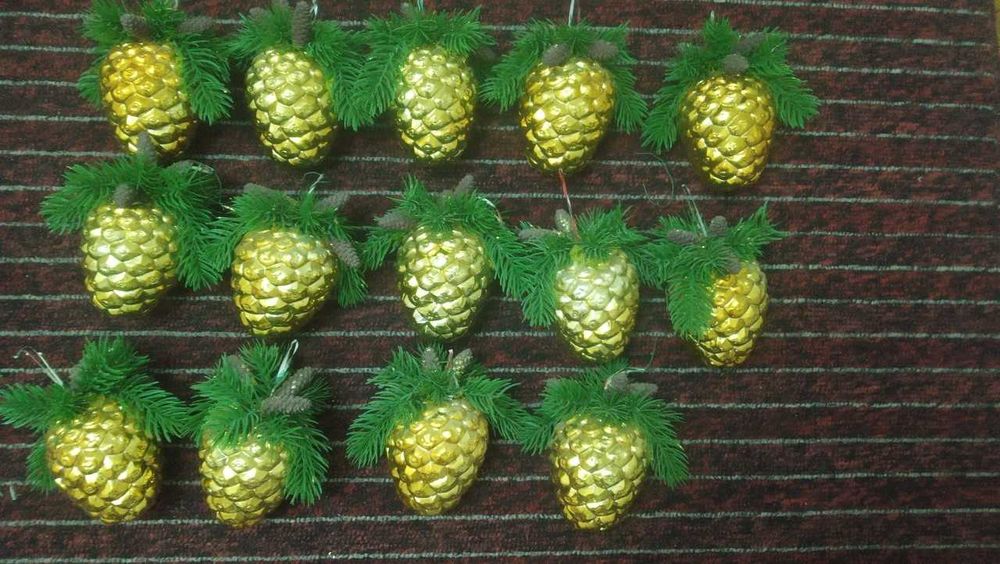 Продам большие оригинальные ёлочные игрушки