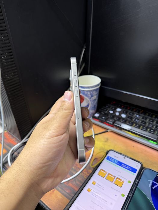 Iphone 15 pro dual  sim natural titan ideal