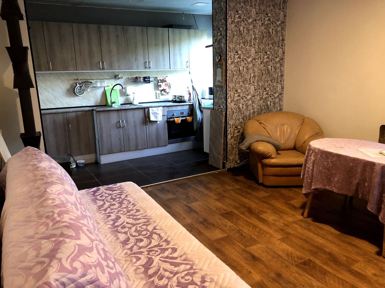 Продава се Къща в с. Батово, Област Добрич - 204 кв.м за 417 €/кв.м - Снимка #8