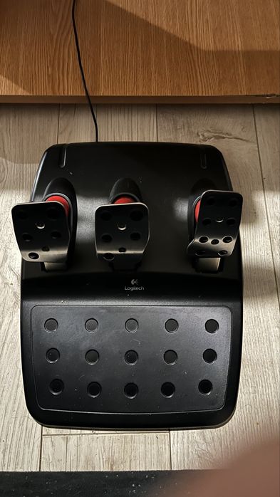 Vând Volan Logitech G27+ Schimbator!