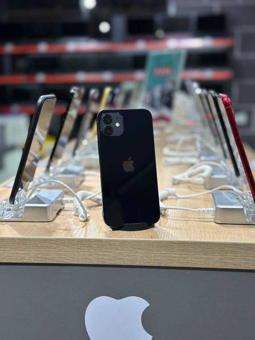 Телефон iPhone 11 128Gb / Айфон 11 128Гб