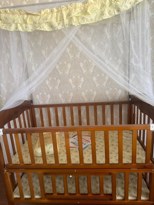 Продается манеж в идеальном состоянии