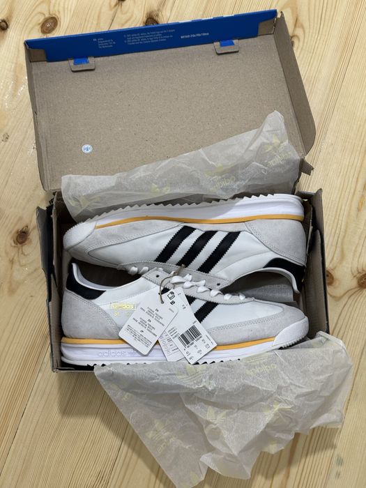 Кроссовки adidas SL 72