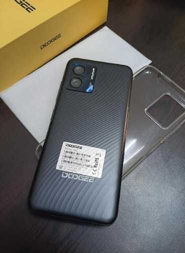 Смартфон Doogee N50 Dual SIM 128GB / 8GB, с прозрачен калъф, черен