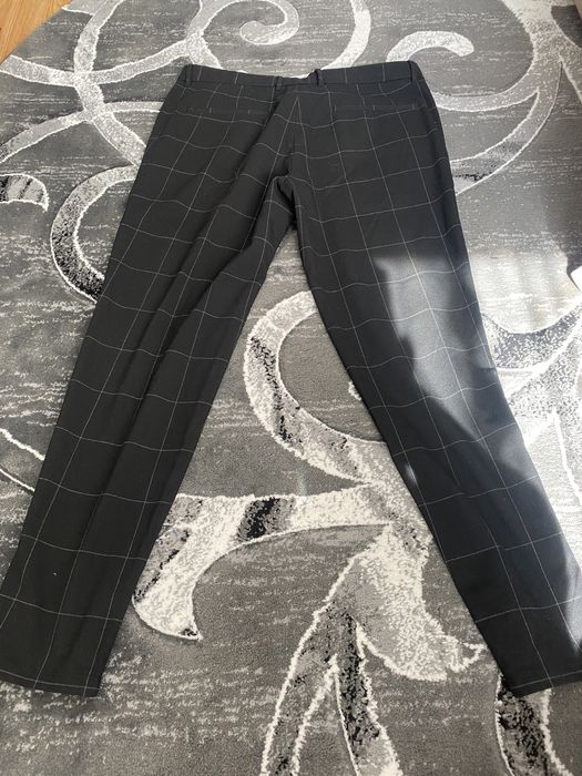 Pantaloni eleganți carouri