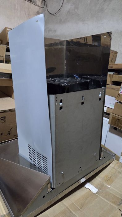 Абсорбатор  AEG 60см