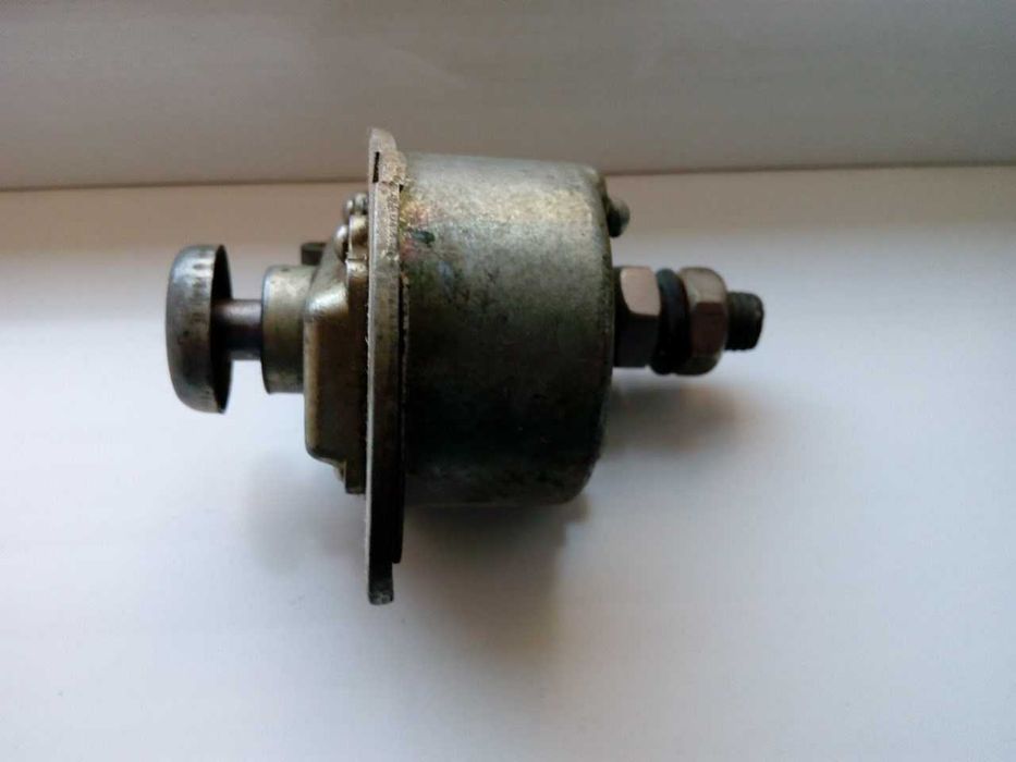 выключатель массы для авто СССР.