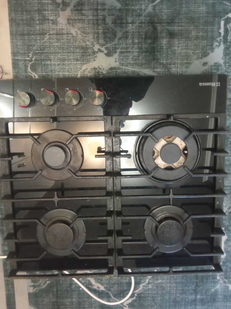 Продаю газовую варочную поверхность