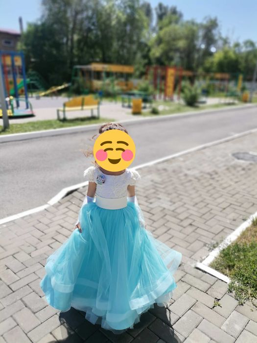 Платье на девочку