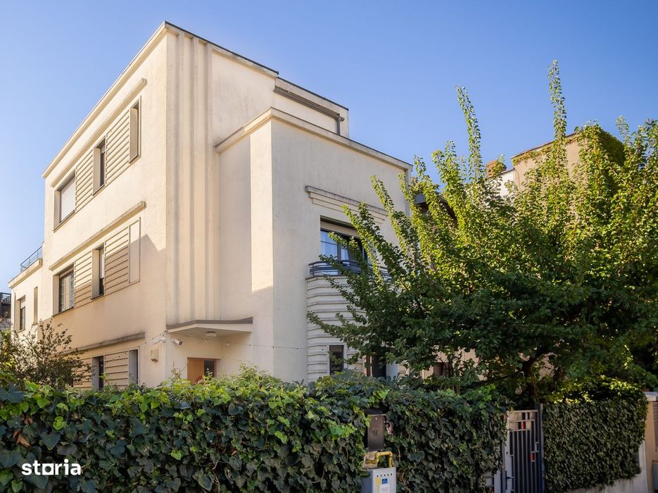 Piata Dorobanti - vila renovata si consolidata de vanzare