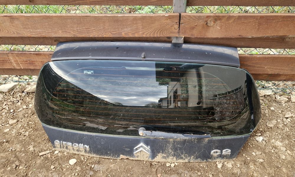 Luneta Citroen C2, 2006