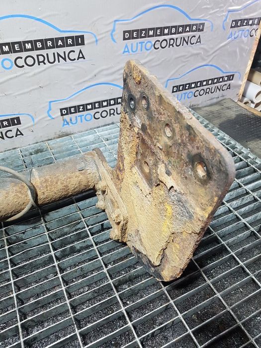 Carlig remorcare Mitsubishi L200 2006 - 2010 SUV 4 Usi (672)