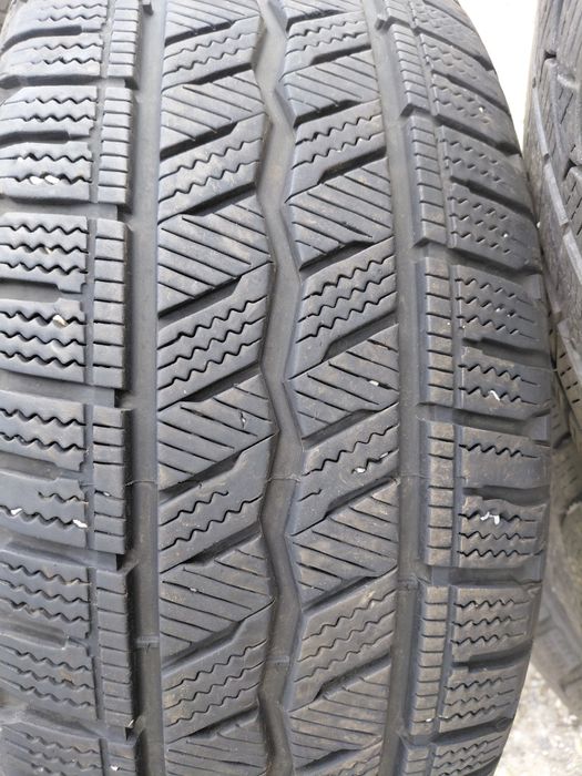 225/55/17"Hankook 2бр.гуми дот3224