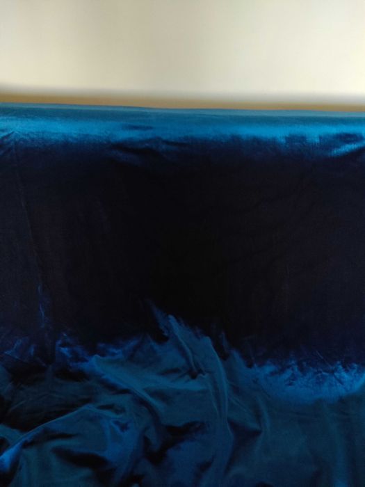 Продам отрез ткани стрейч велюр