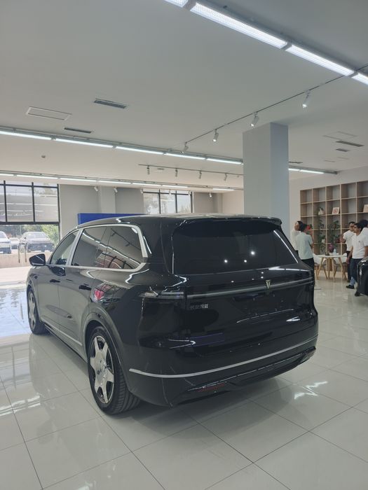 Changan Deepal S09-2025 toʻliq komplekt , 6-oʻrinli ,, ER EV Suv '''