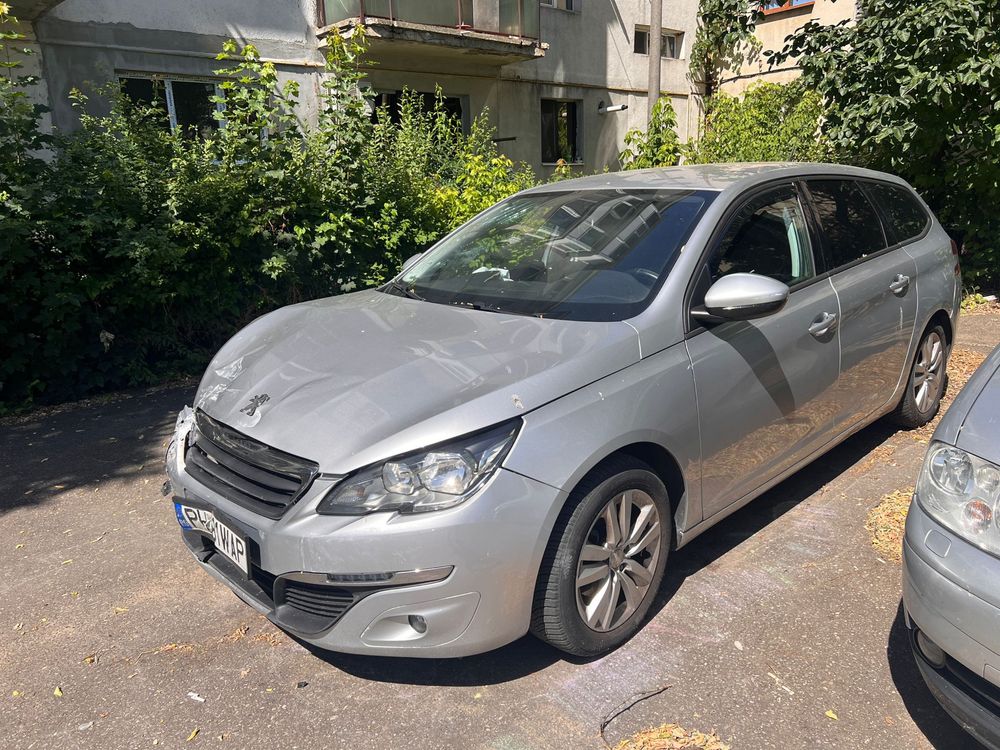 Peugeot 308 avariat 2016