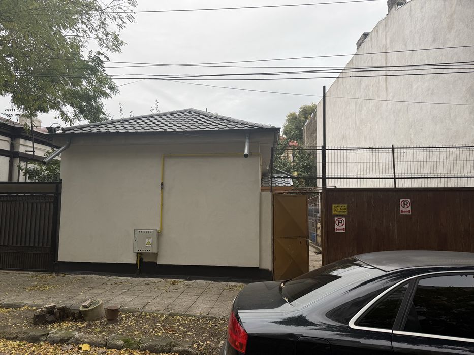 Vand Casa zona centrala