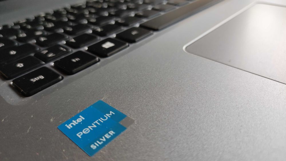 Dezmembrez Laptop Acer Aspire 3 A317-33