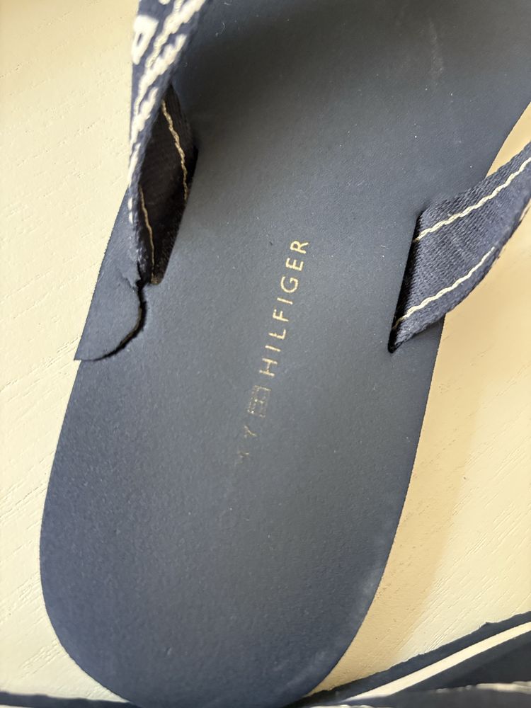 Джапанки tommy hilfiger