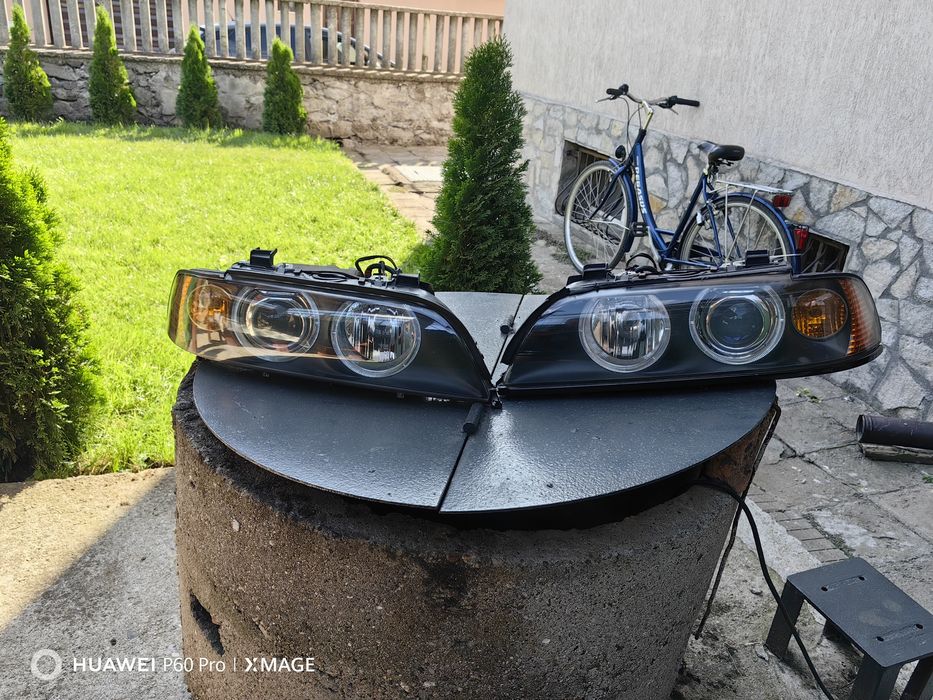 2бр. Оригинални фарове HELLA за BMW E39 FACE