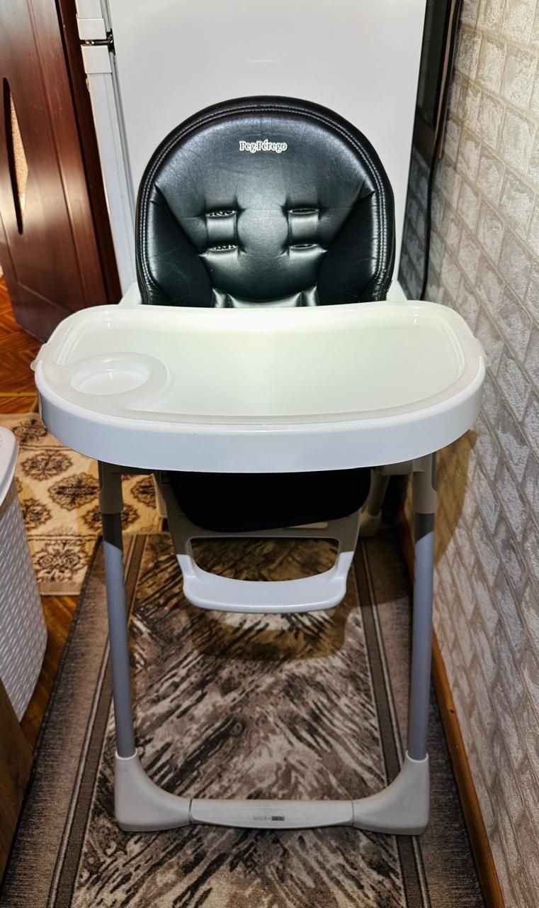 Детский стульчик Peg-Perego