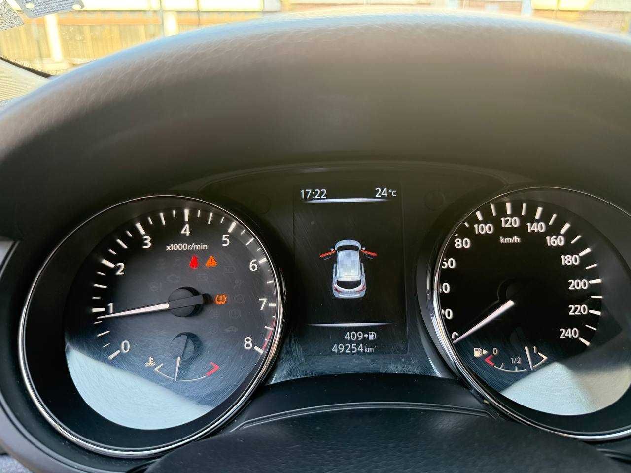 Nissan, 49 250 км, пълна сервизна история, отлично състояние