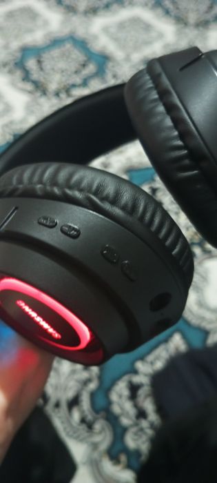 Продою Наушники оригинал самсунг