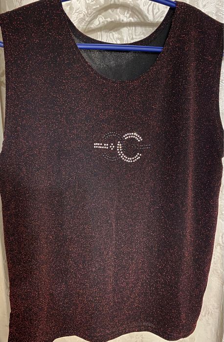 Нарядная двойка бордового цвета …