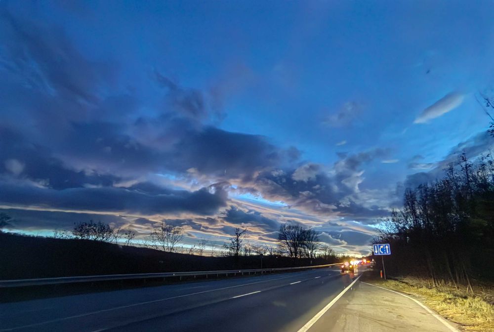 Дамски часовник DANIEL KLEIN