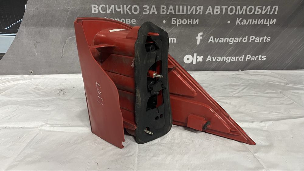 Ляв стоп Peugeot 1007 (2004-2009)