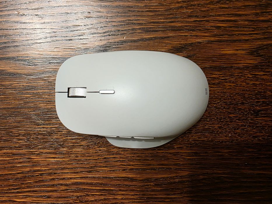 Безжична мишка Microsoft Surface Precision Mouse
