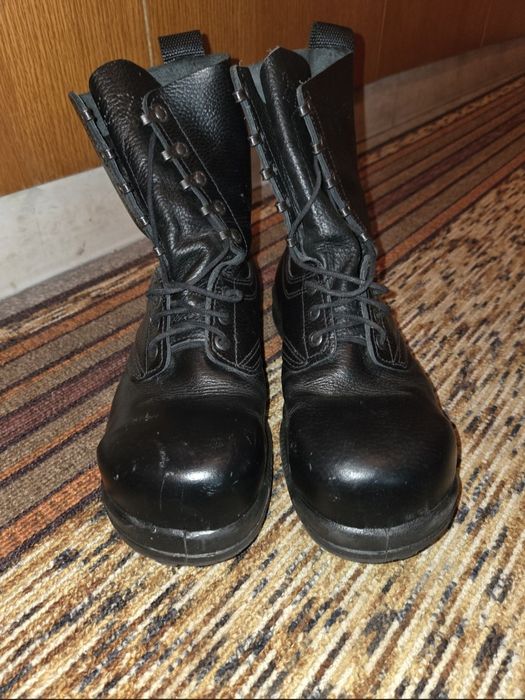 Шведски кубинки Sievi M90