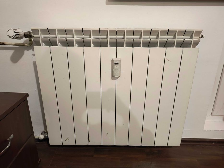 Vand 3 Calorifere/Radiatoare FARAL Green aluminiu folosite