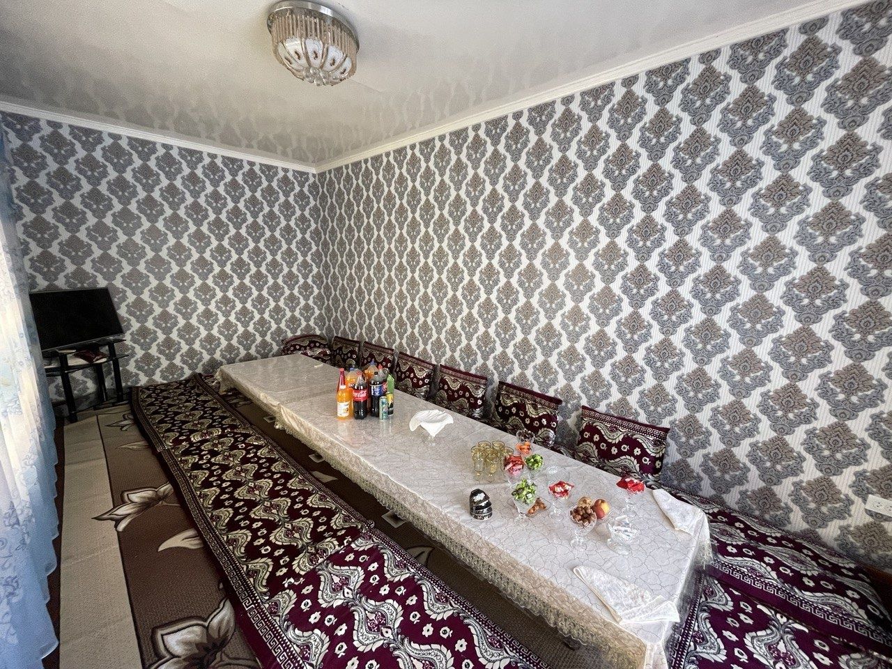 Ховли уй сотилади