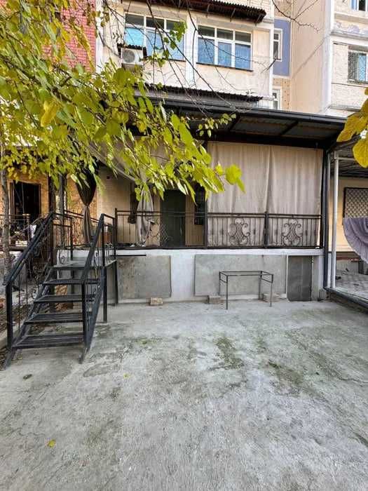 Срочно продается квартира 3*4/1/5 в Сергели-4 с подвалом 78 квм 93000$