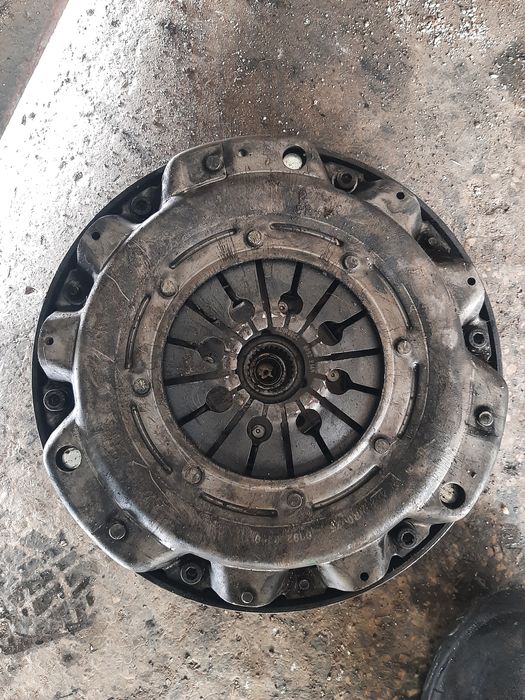 Демпфер clk270 mercedes benz